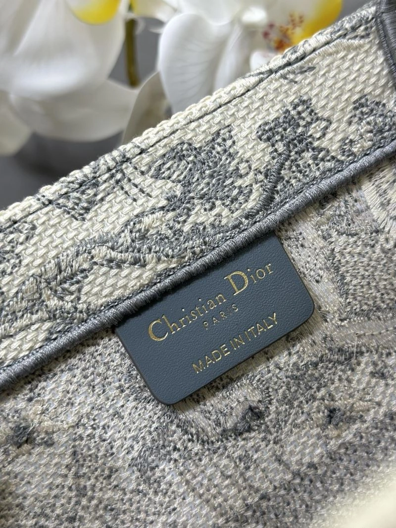 WeatherProof Christian Dior Shopping Bags 70342