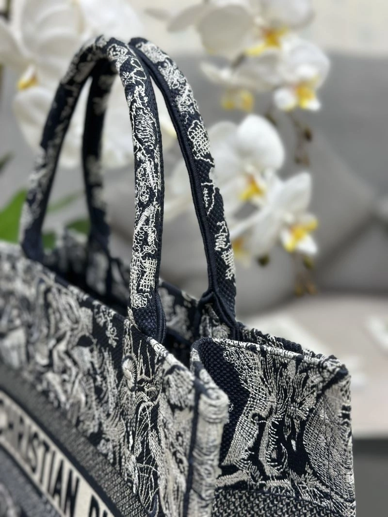 Christian Dior Shopping Bags Comfortable 70339