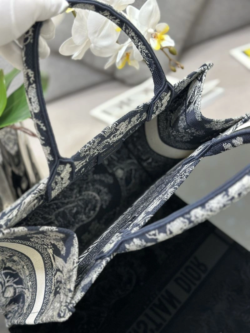 Christian Dior Shopping Bags Comfortable 70339