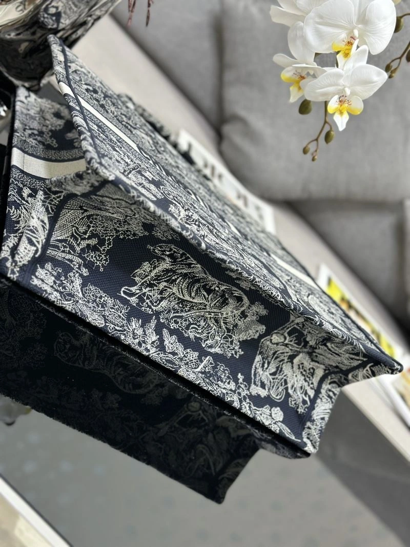 Christian Dior Shopping Bags Sustainable 70324