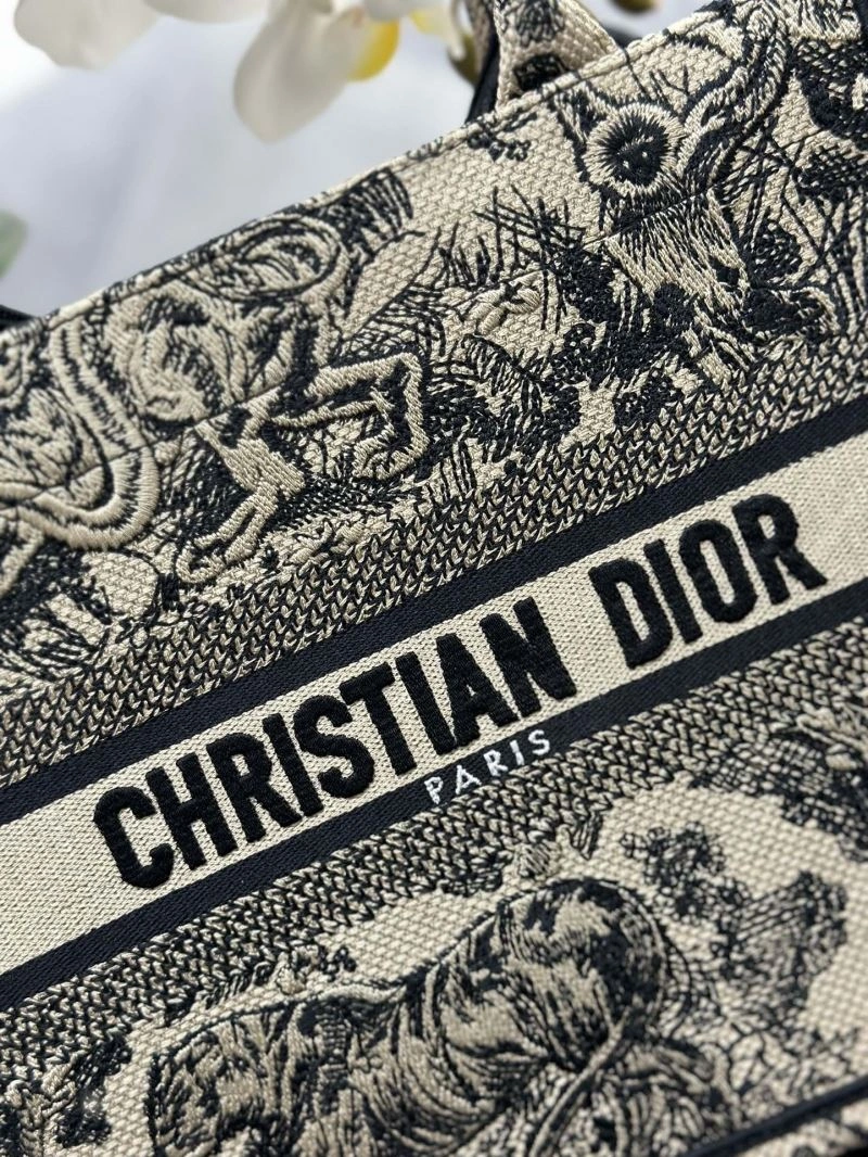 Attractive Christian Dior Shopping Bags 70367
