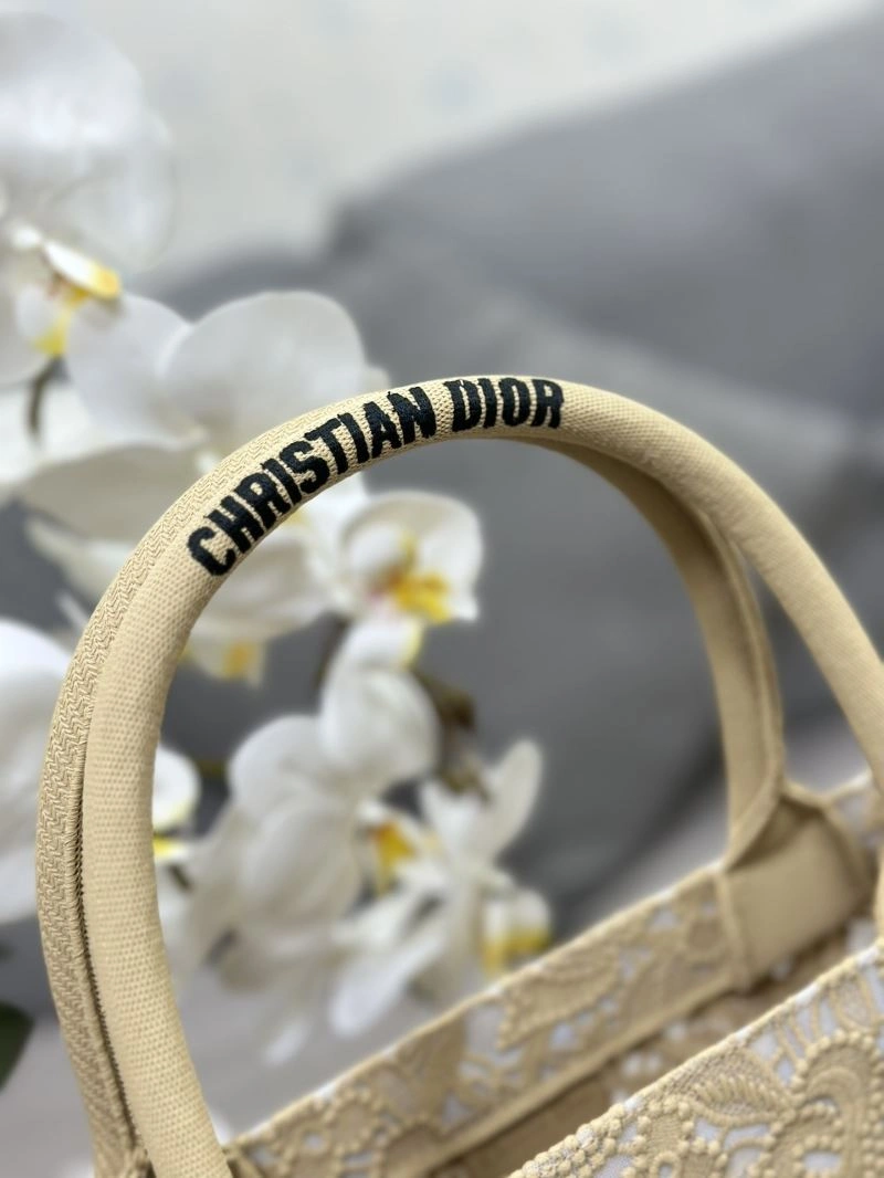GoodFit Christian Dior Shopping Bags 70323