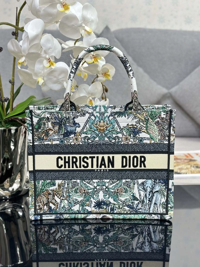 SportInspired Christian Dior Shopping Bags 70318