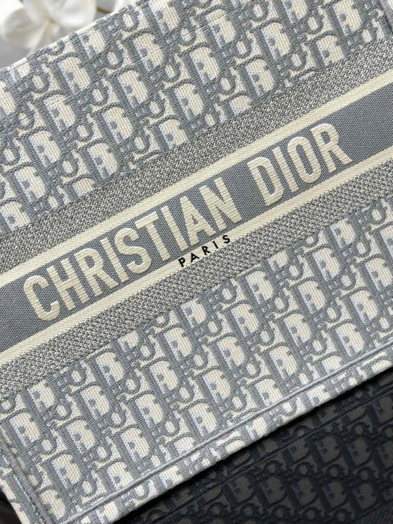 Stretchable Christian Dior Shopping Bags 70310