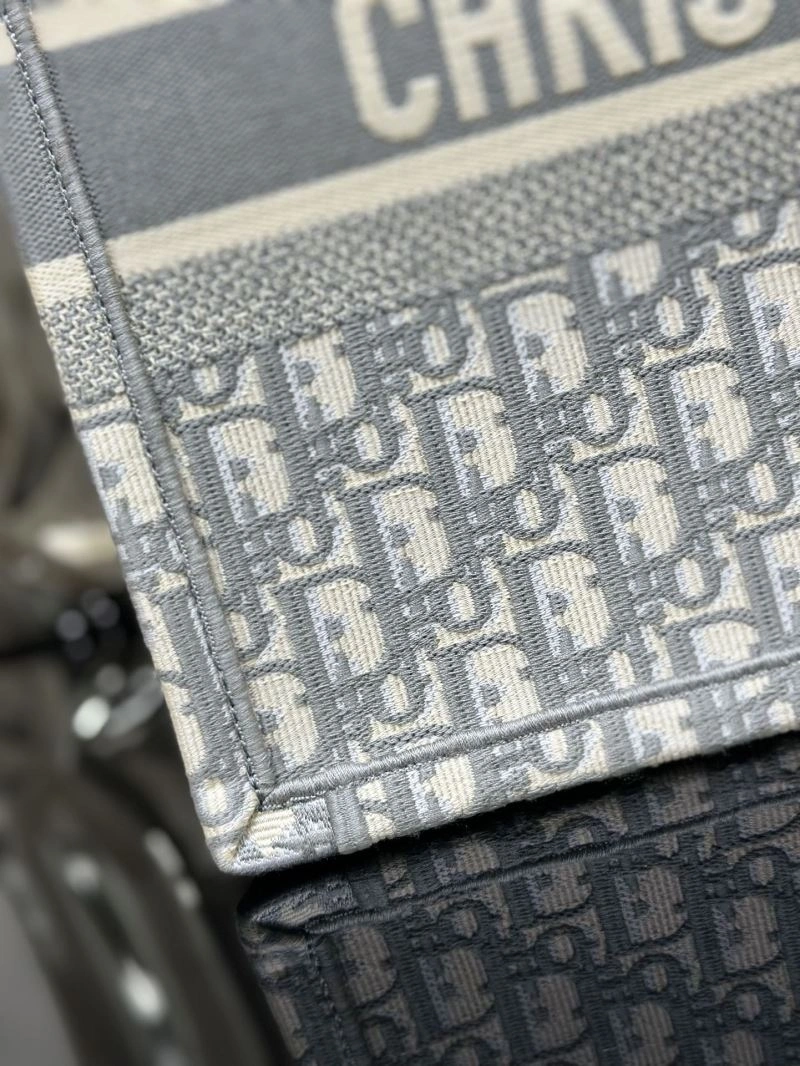 Stretchable Christian Dior Shopping Bags 70310