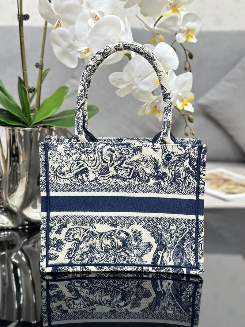 Christian Dior Shopping Bags Seasonal 70308