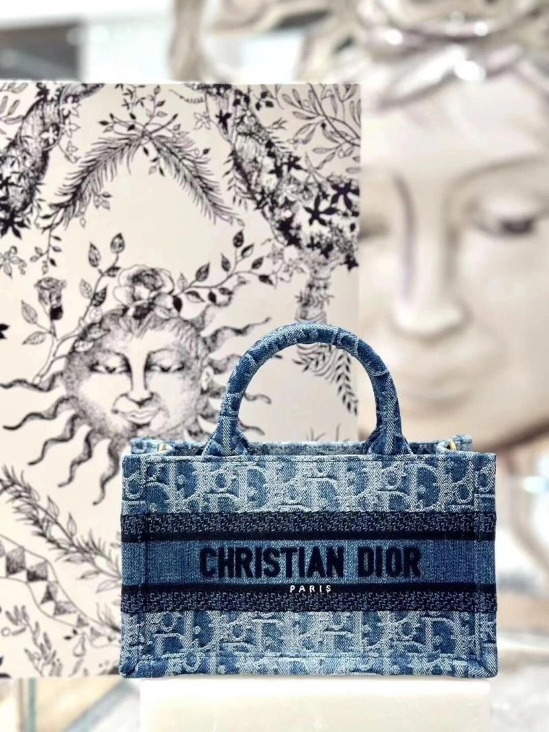 Christian Dior Shopping Bags Modern 70292