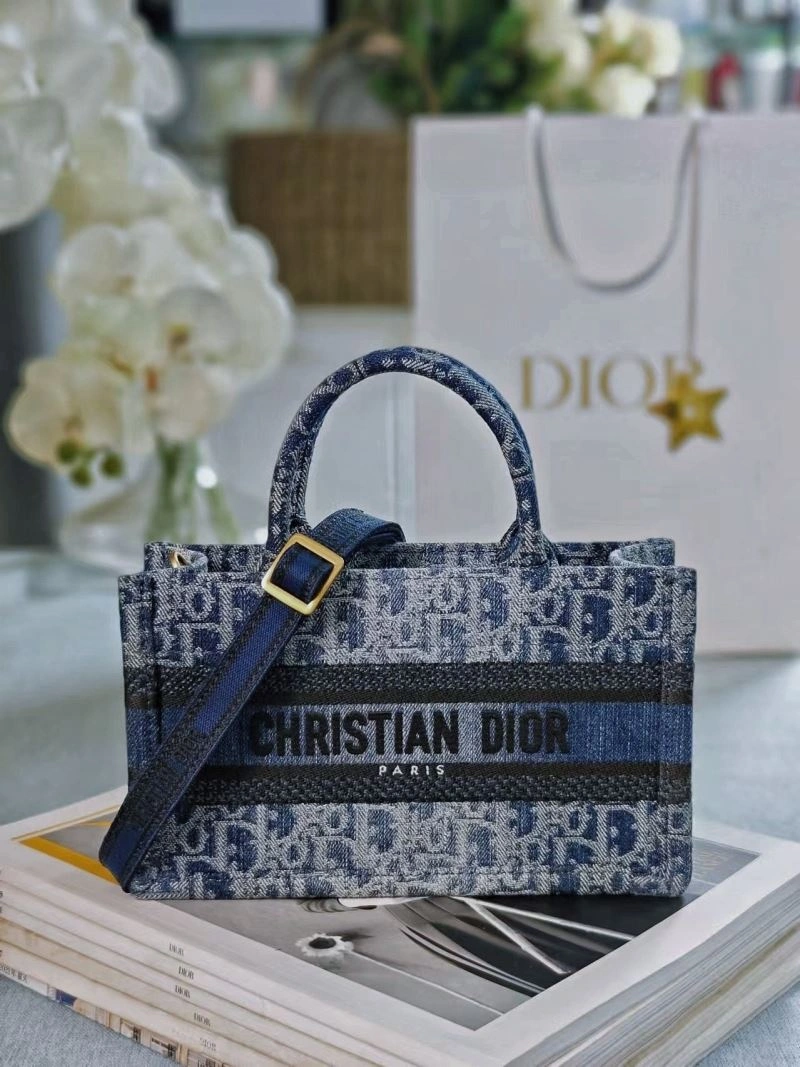 Christian Dior Shopping Bags Casual 70302