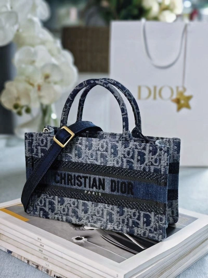 Christian Dior Shopping Bags Casual 70302