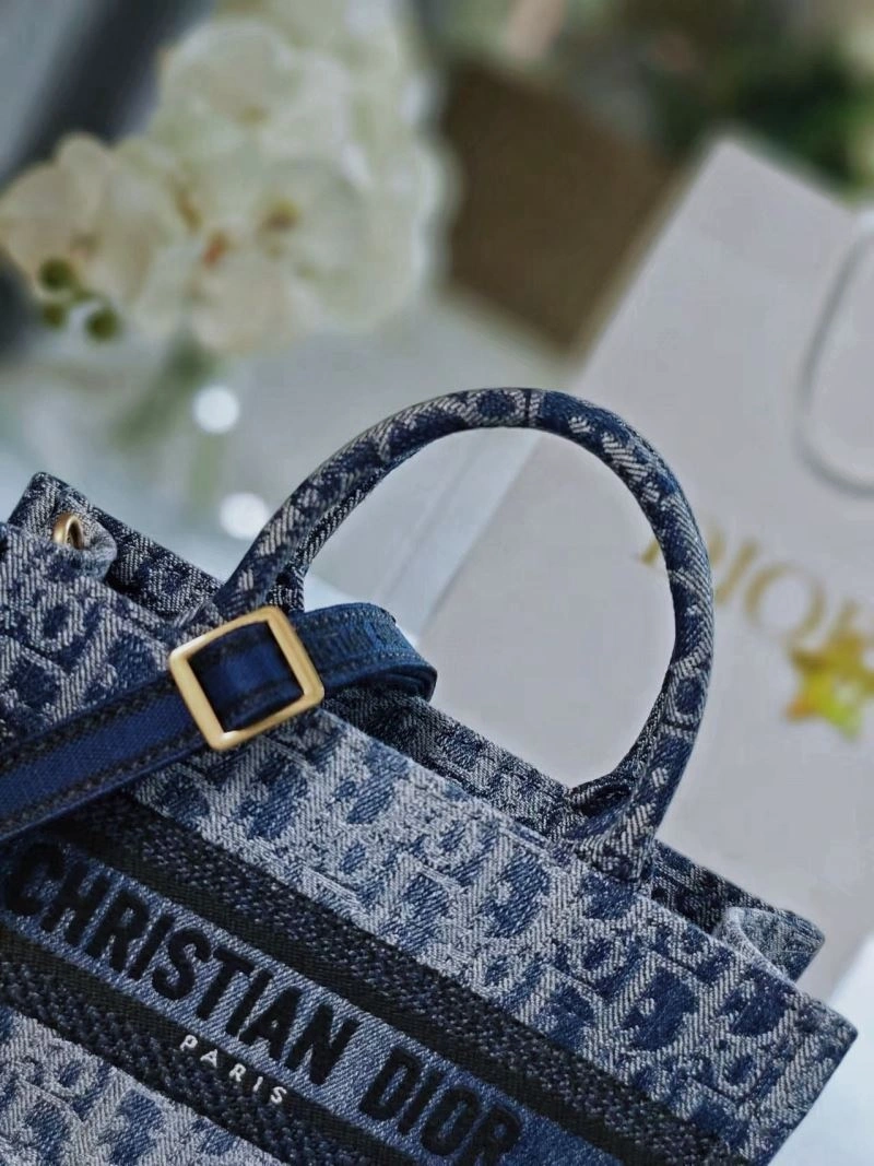 Christian Dior Shopping Bags Casual 70302