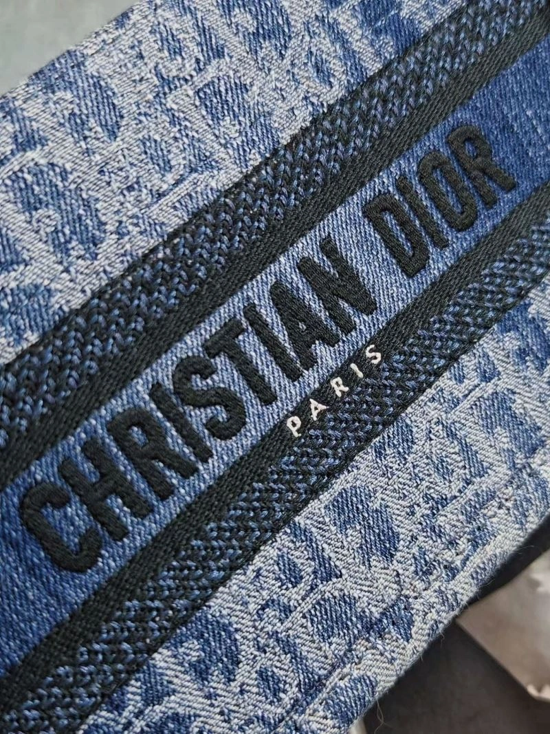 Christian Dior Shopping Bags Casual 70302