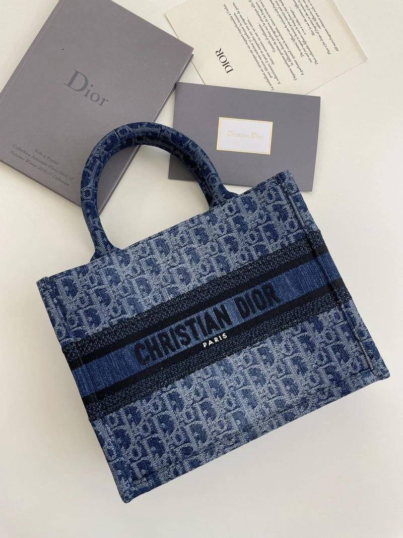 WaterResistant Christian Dior Shopping Bags 70296