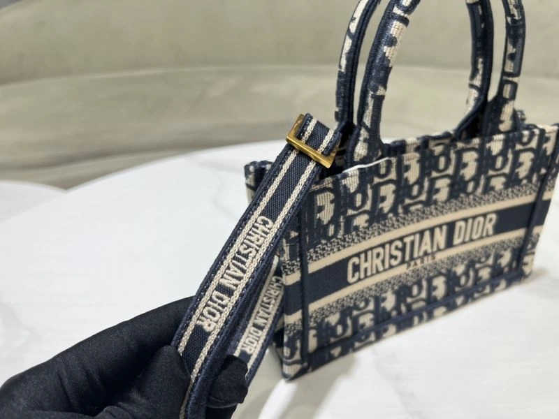 Christian Dior Shopping Bags Chic 70328