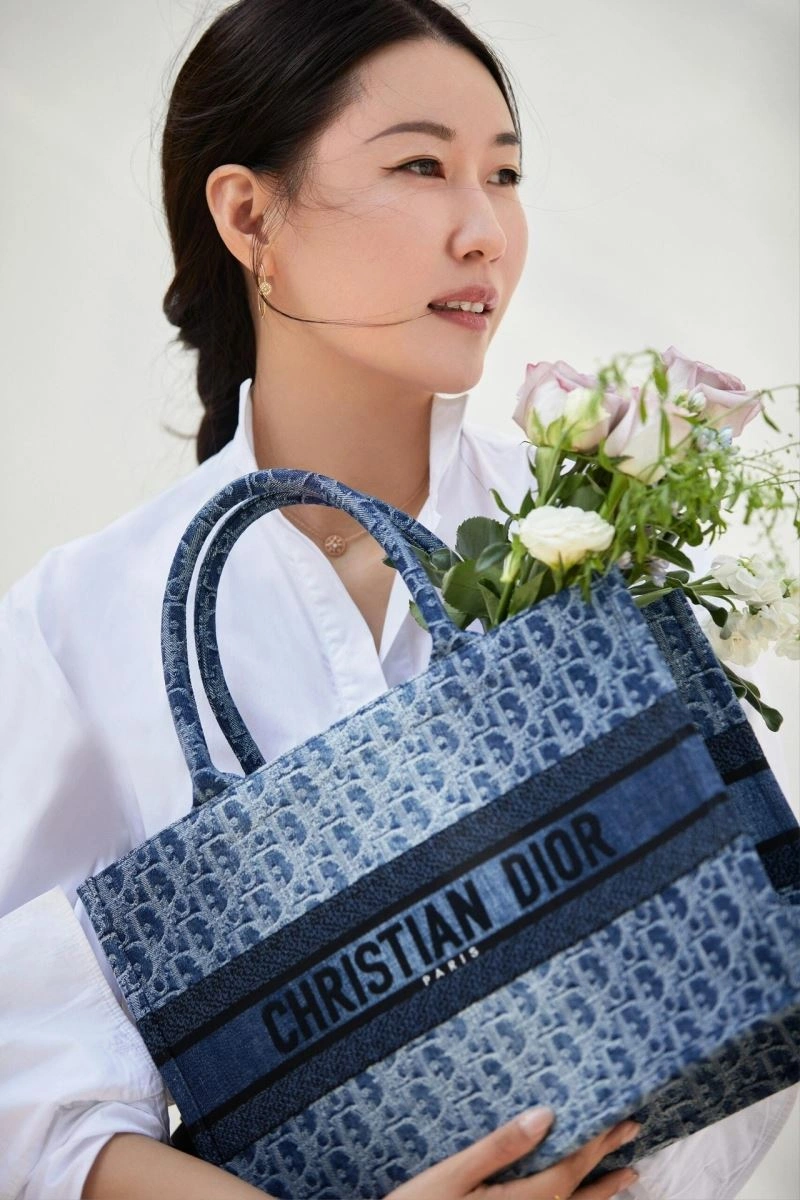 Christian Dior Shopping Bags Trendsetting 70377