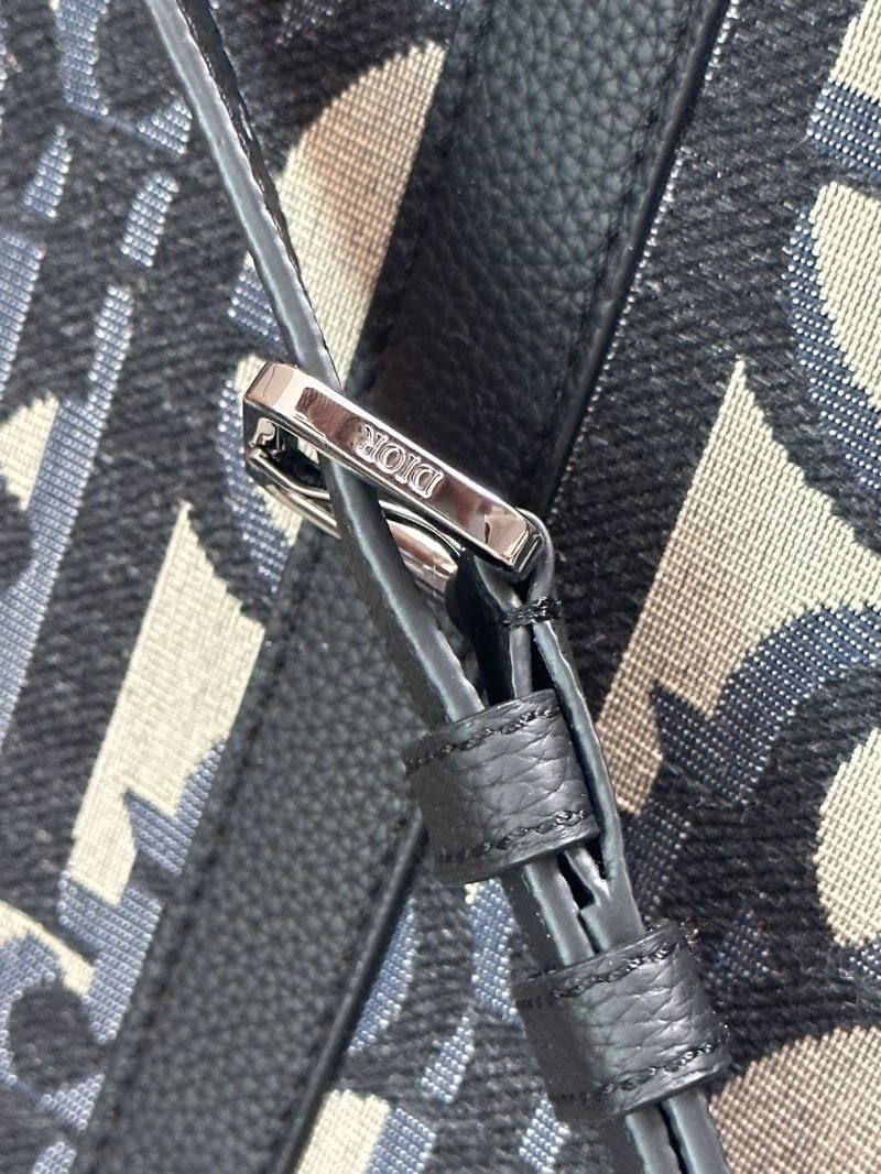 Snug Christian Dior Shopping Bags 70285