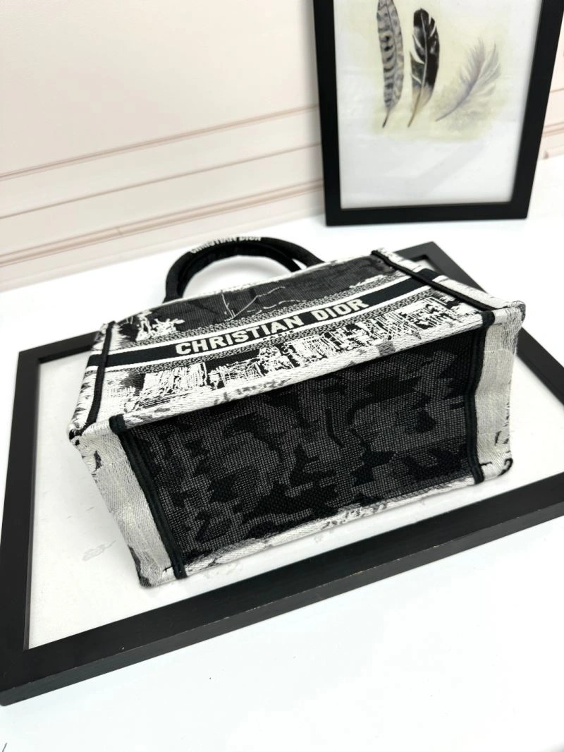 Christian Dior Shopping Bags Stretchable 70330
