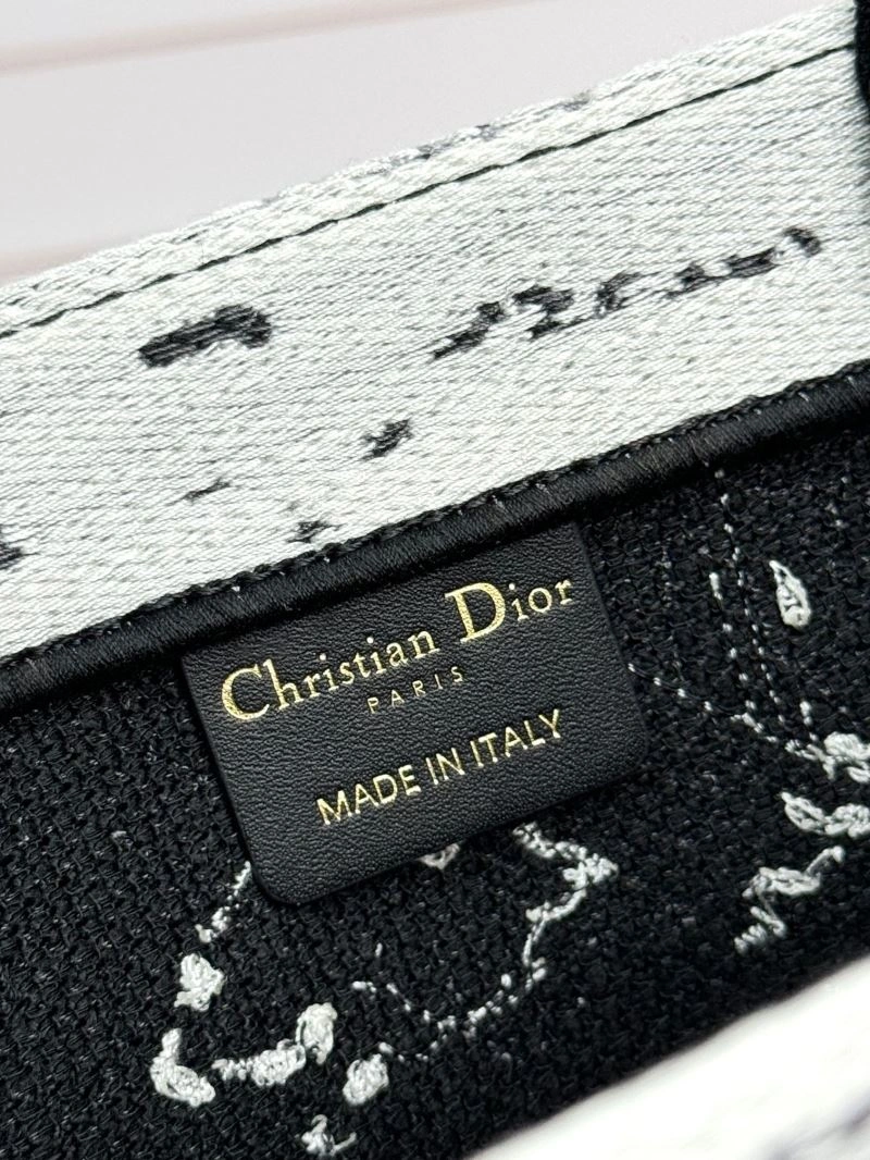 Christian Dior Shopping Bags Stretchable 70330