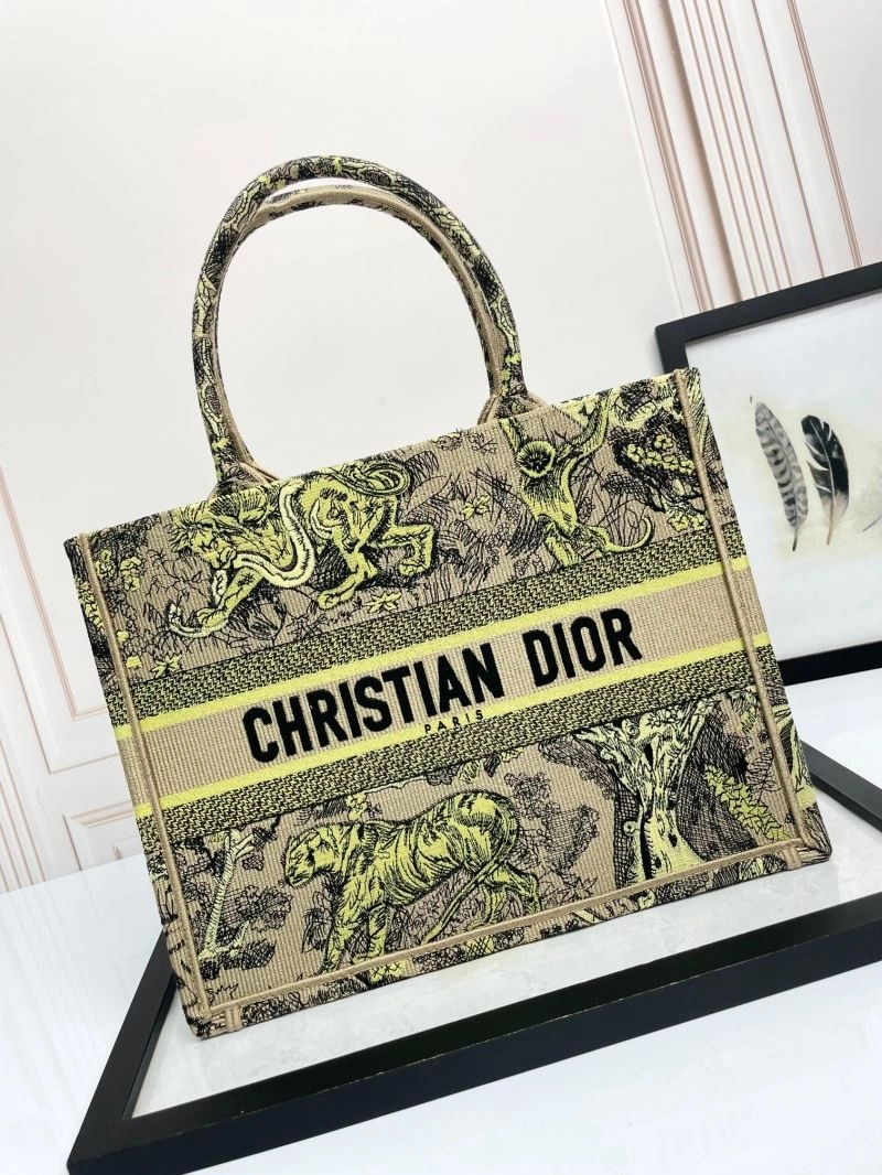 Christian Dior Shopping Bags Colorful 70262