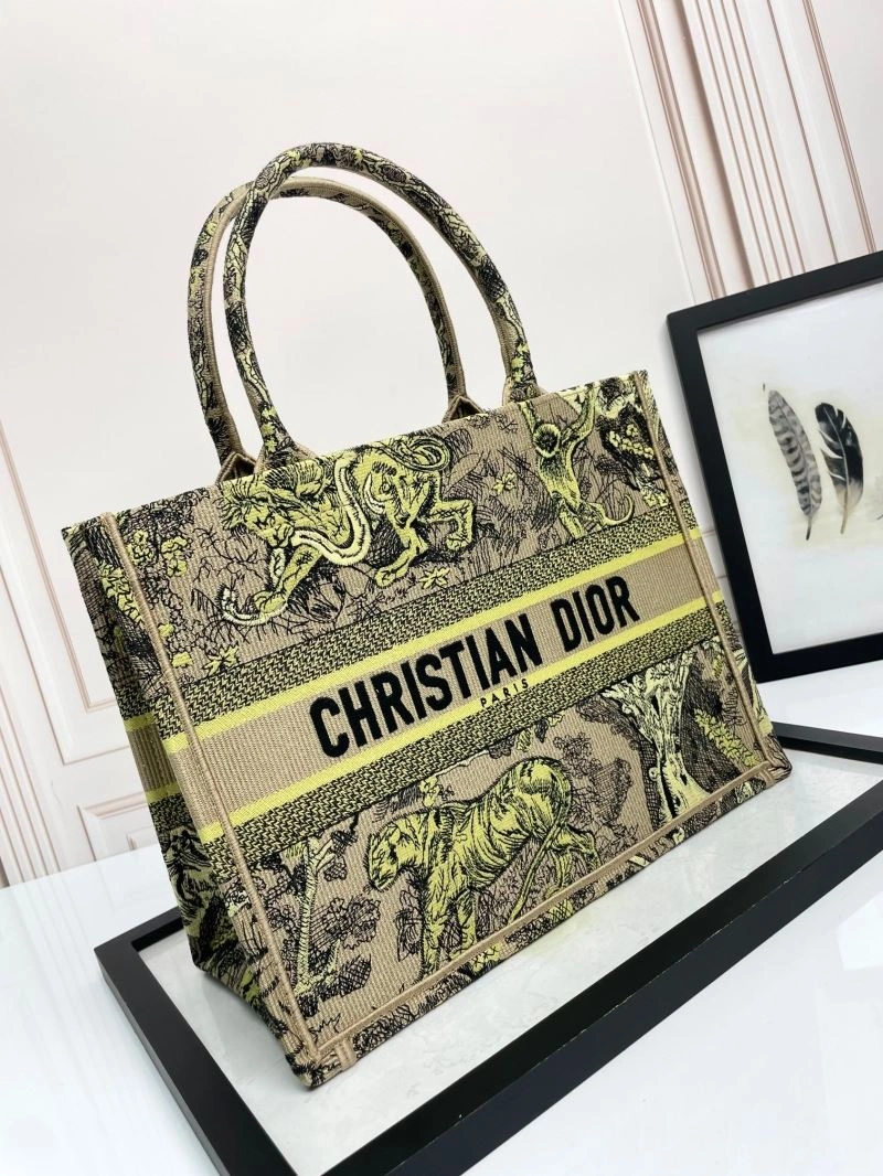 Christian Dior Shopping Bags Colorful 70262