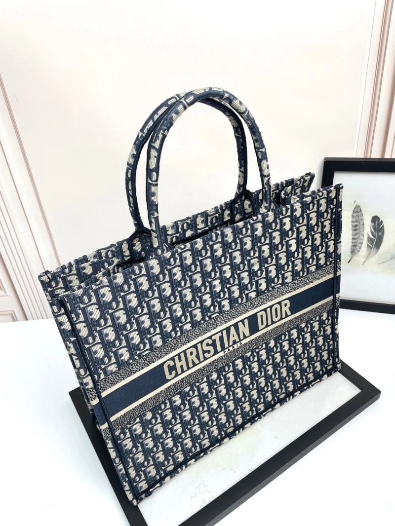 Christian Dior Shopping Bags MoistureWicking 70268