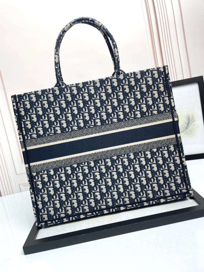 Christian Dior Shopping Bags MoistureWicking 70268