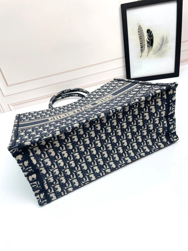 Christian Dior Shopping Bags MoistureWicking 70268