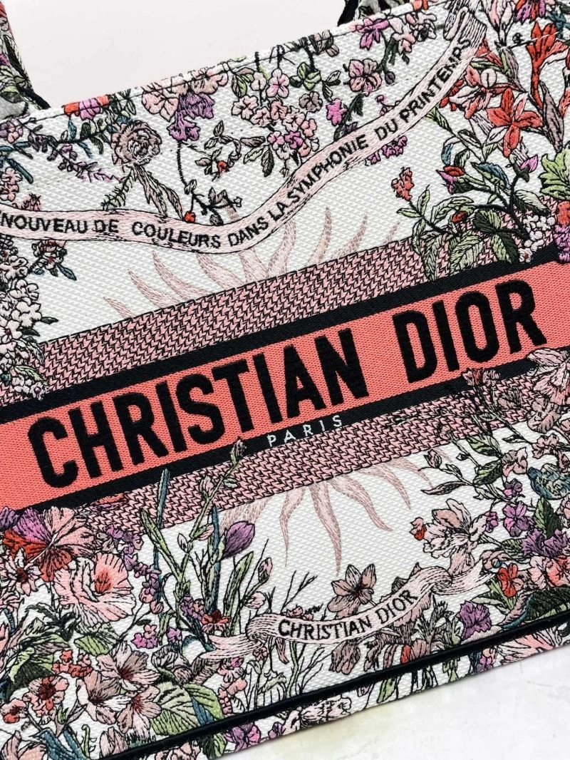 Elegant Christian Dior Shopping Bags 70341