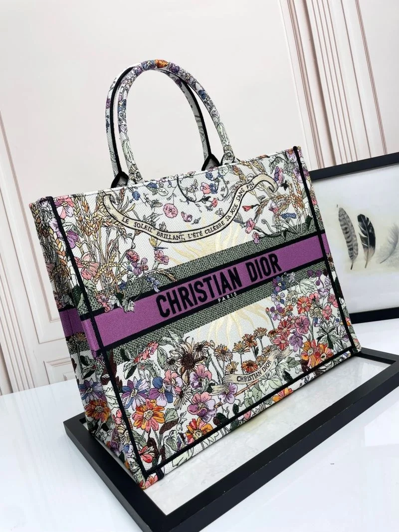 Snug Christian Dior Shopping Bags 37698