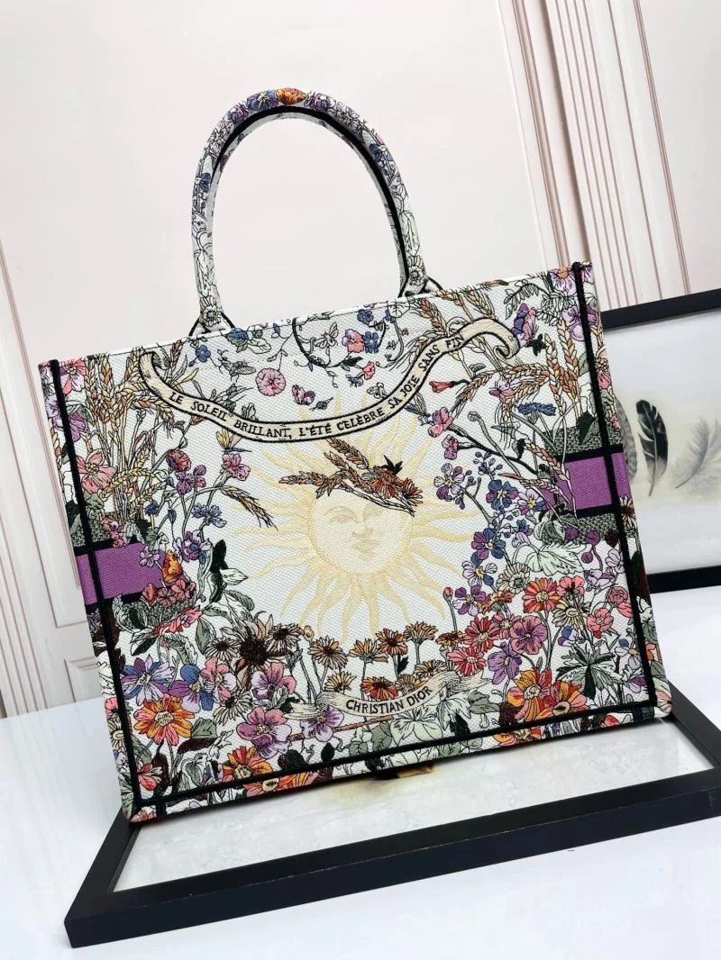 Snug Christian Dior Shopping Bags 37698