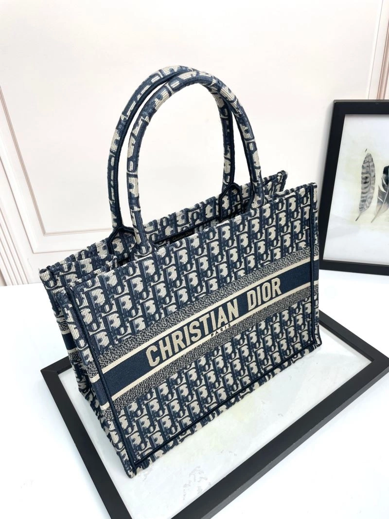 Casual Christian Dior Shopping Bags 70274