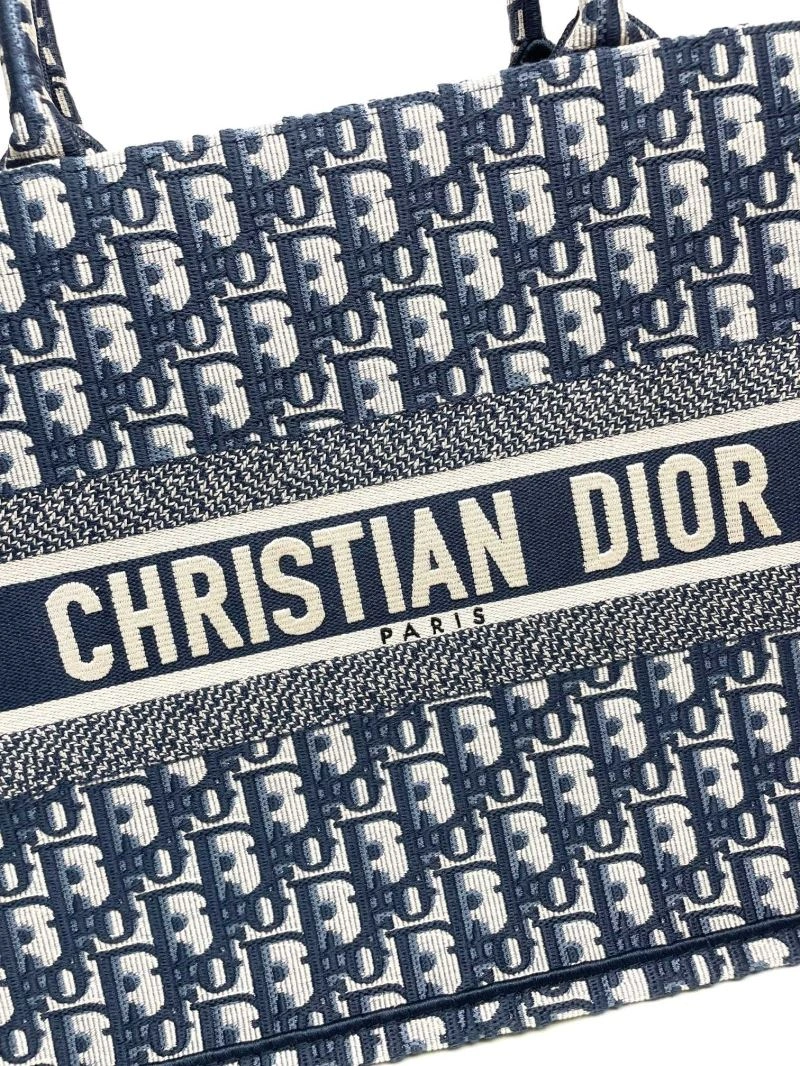 Casual Christian Dior Shopping Bags 70274
