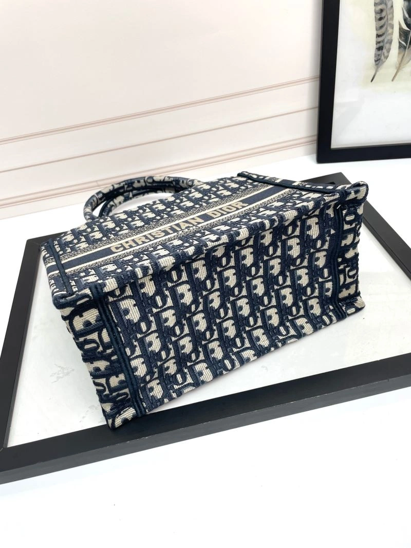 Christian Dior Shopping Bags Versatile 70267