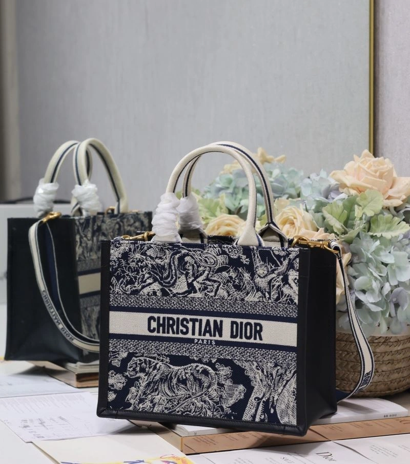 Christian Dior Shopping Bags GoodFit 70255