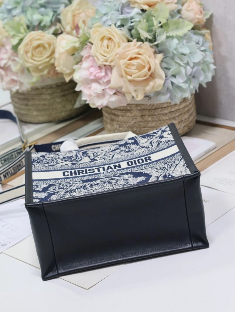 Christian Dior Shopping Bags GoodFit 70255