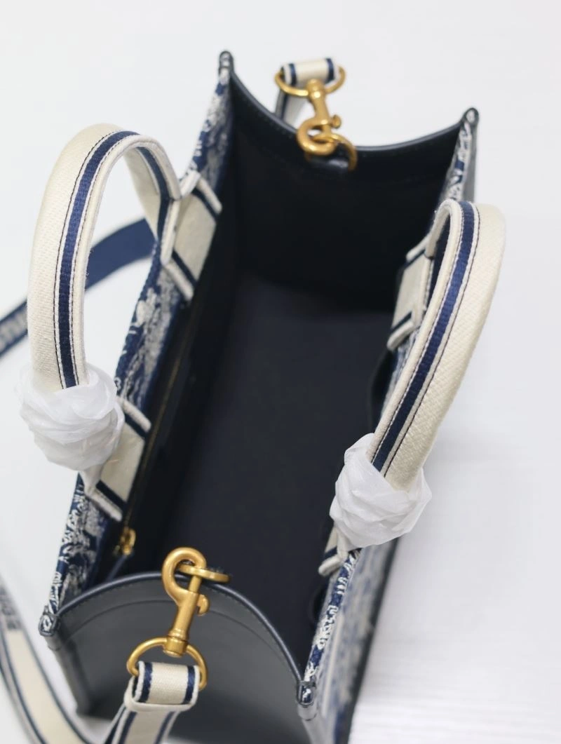 Christian Dior Shopping Bags GoodFit 70255