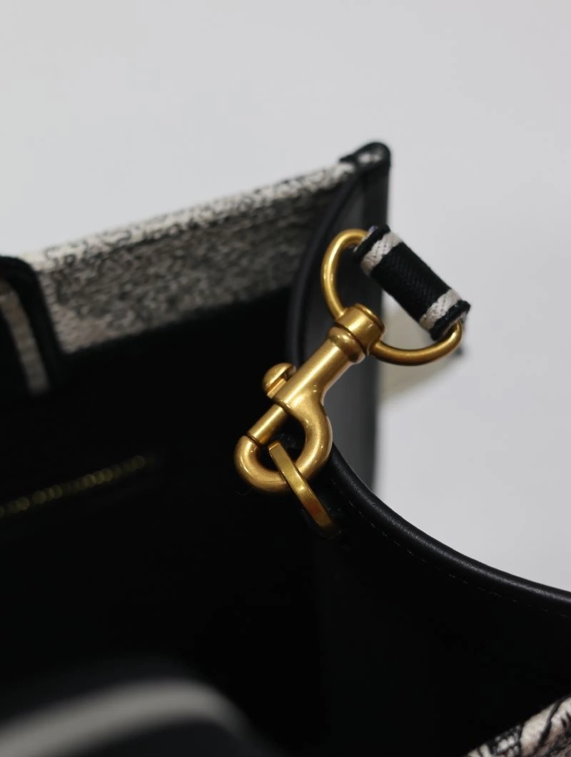 Christian Dior Shopping Bags ZipUp 70258