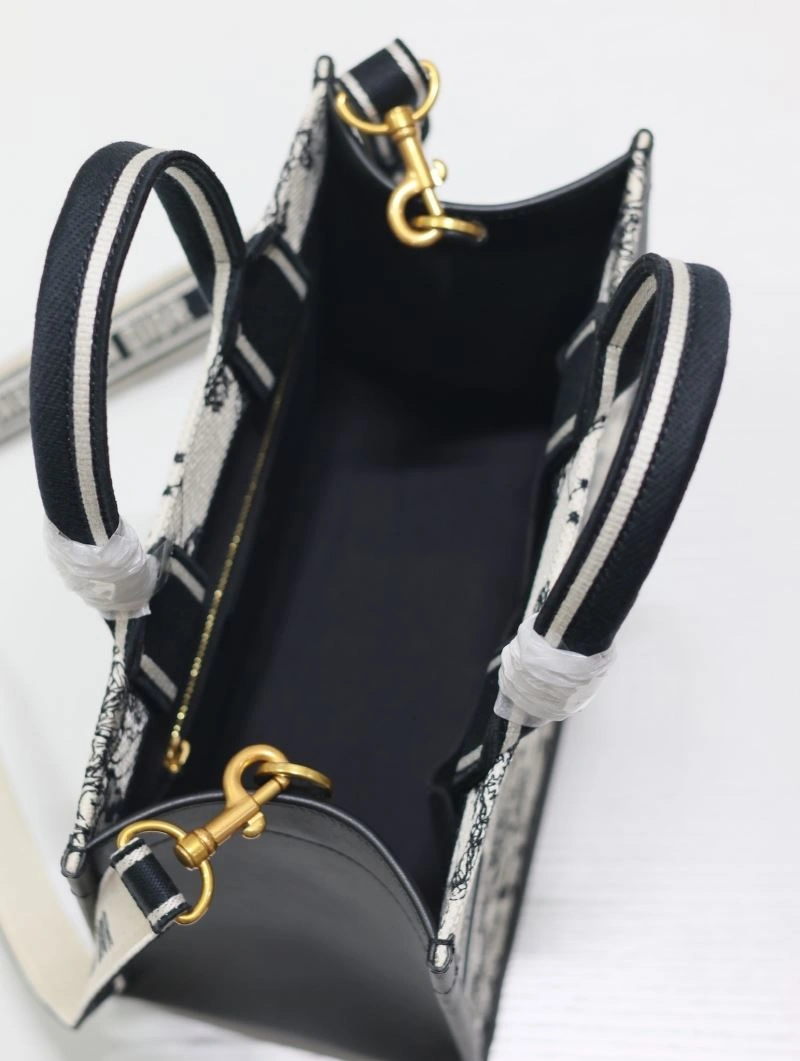 ZeroBulk Christian Dior Shopping Bags 70256