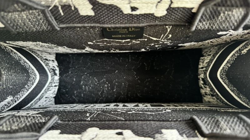 Chic Christian Dior Shopping Bags 70254