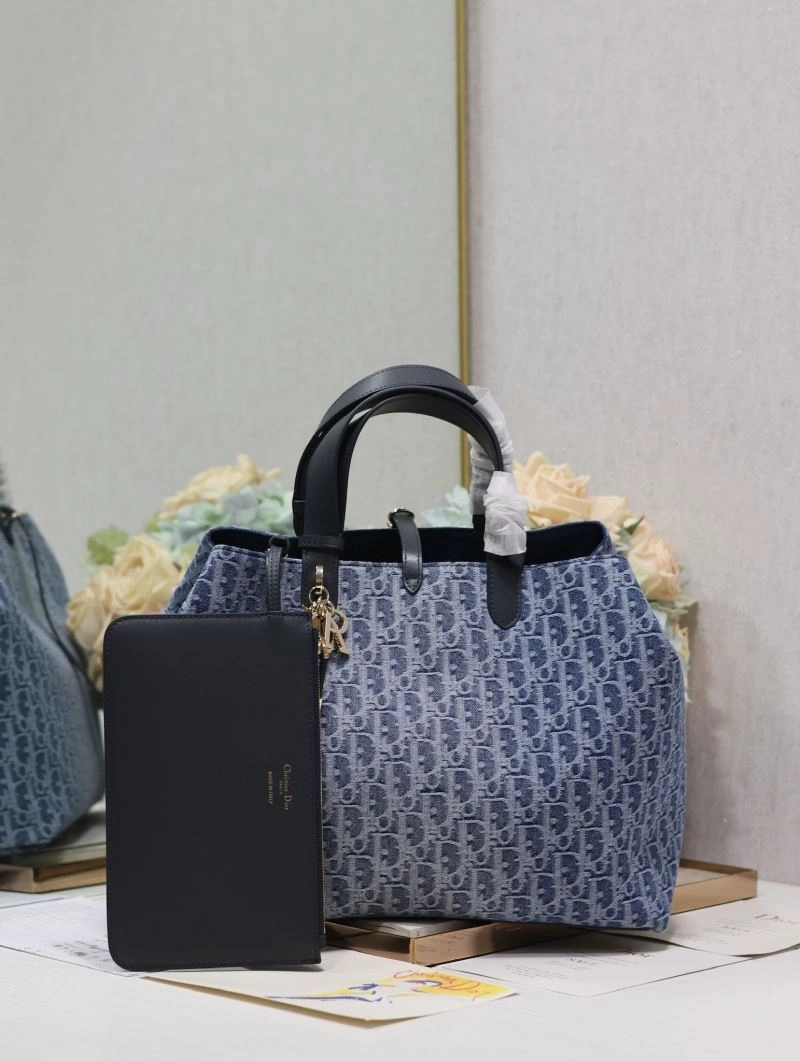 Vibrant Christian Dior Shopping Bags 70252