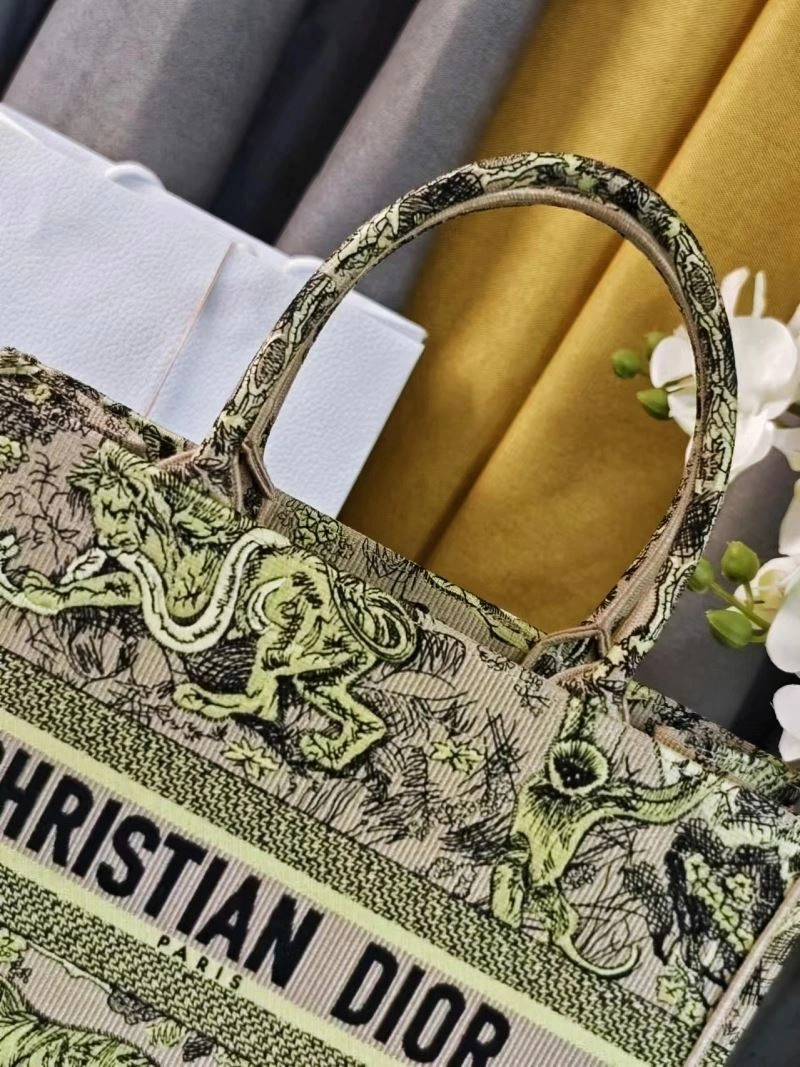 Efficient Christian Dior Shopping Bags 70247