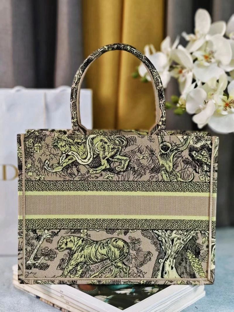 Efficient Christian Dior Shopping Bags 70247