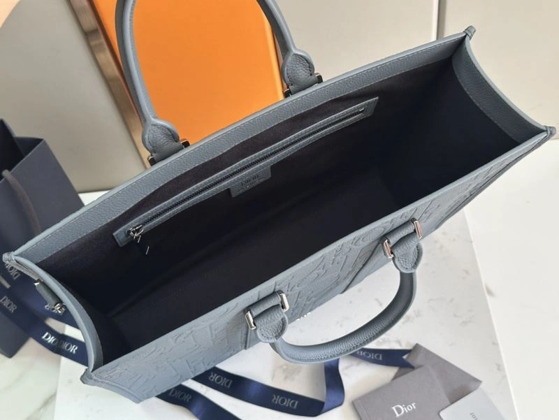 Christian Dior Shopping Bags FashionForward 66656