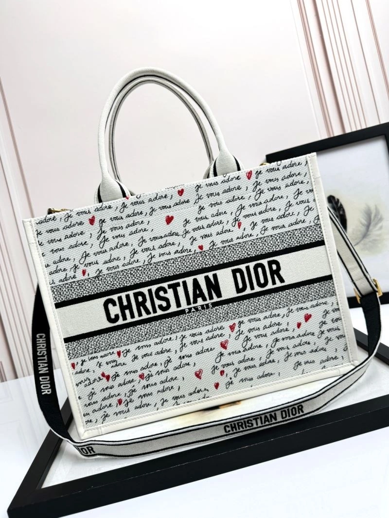 Refined Christian Dior Shopping Bags 66646
