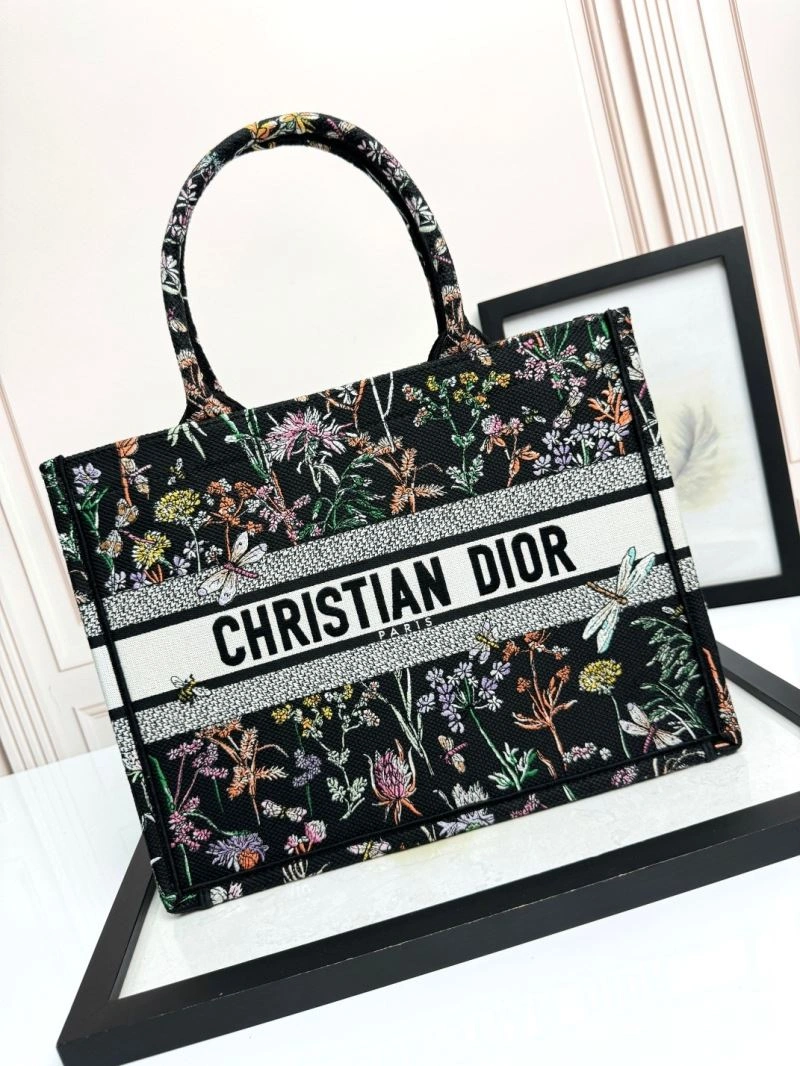 Christian Dior Shopping Bags Lightweight 66664
