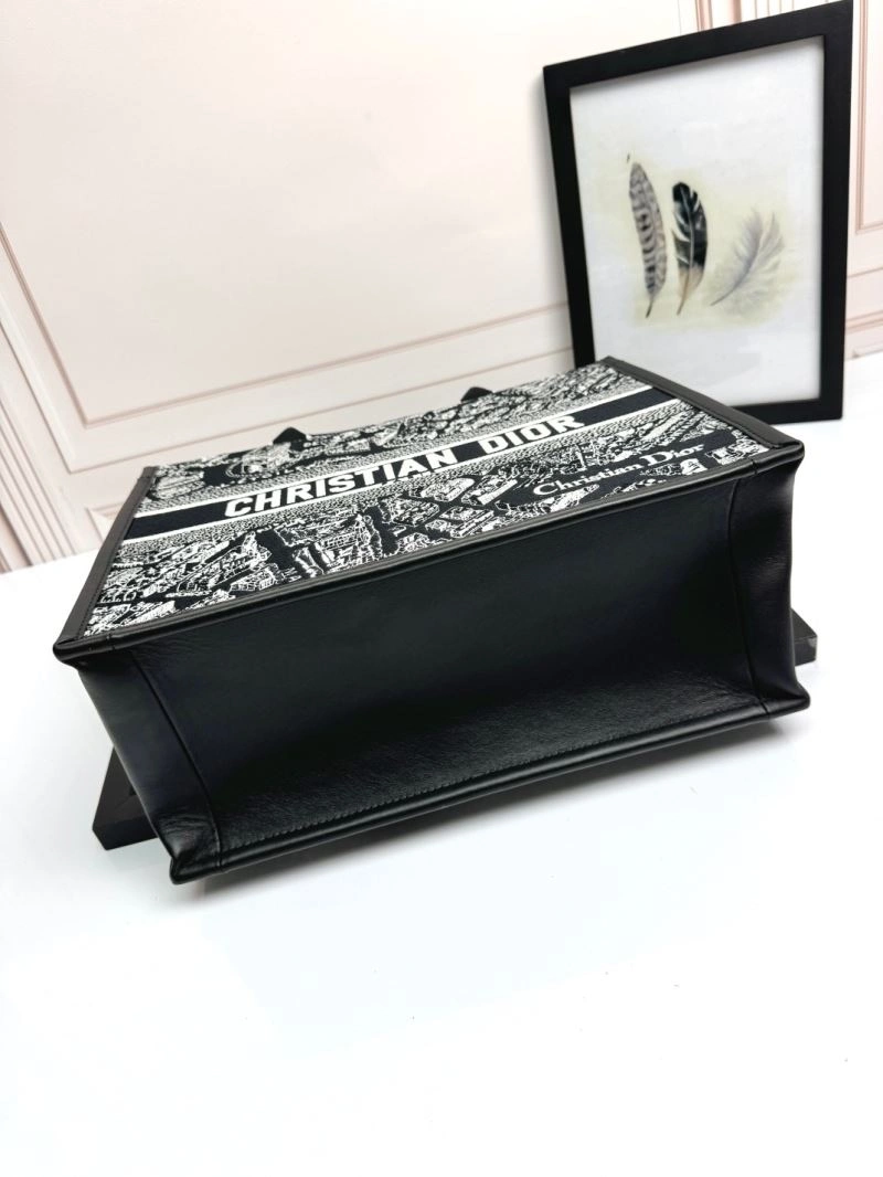 Christian Dior Shopping Bags Comfortable 66636