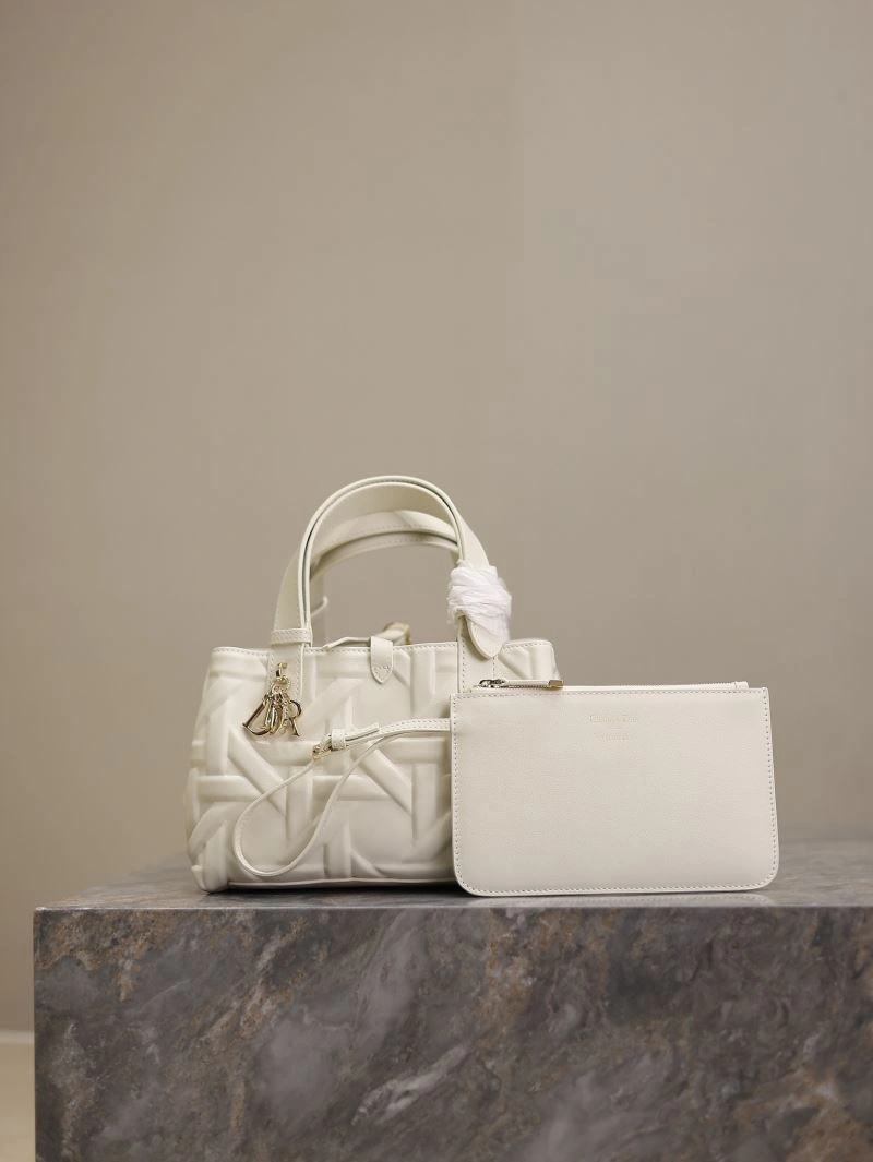 Christian Dior Shopping Bags Modern 66625