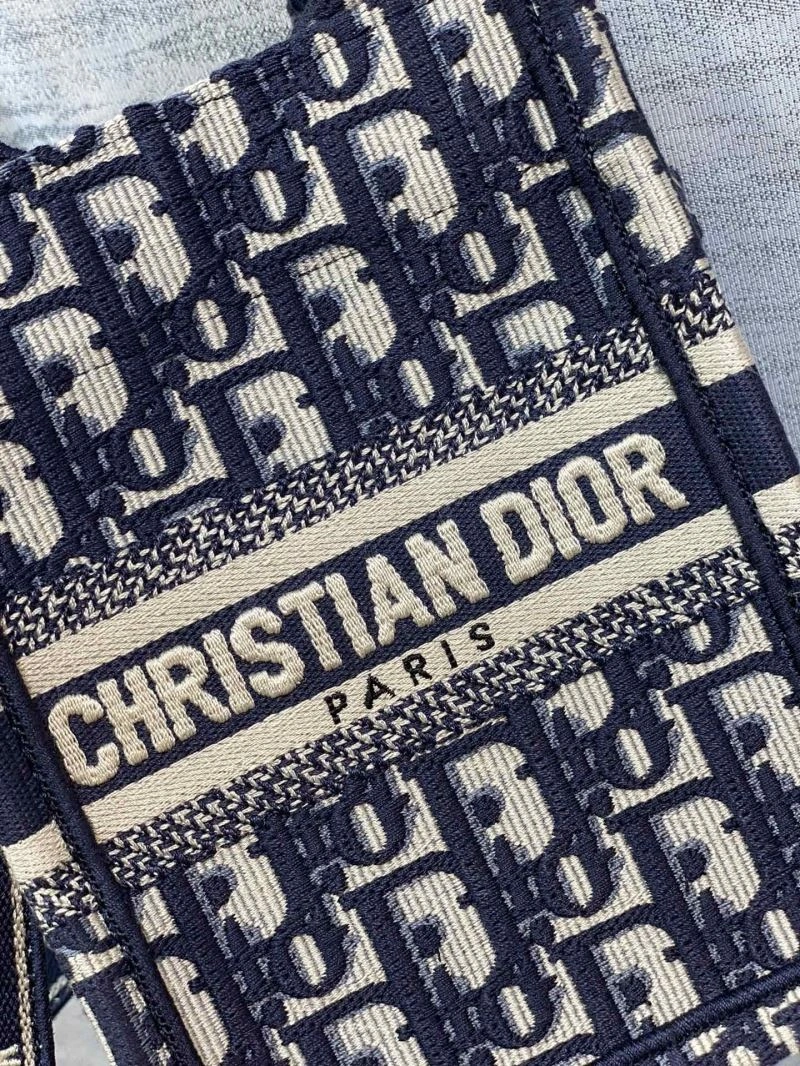 Christian Dior Shopping Bags Elegant 66609