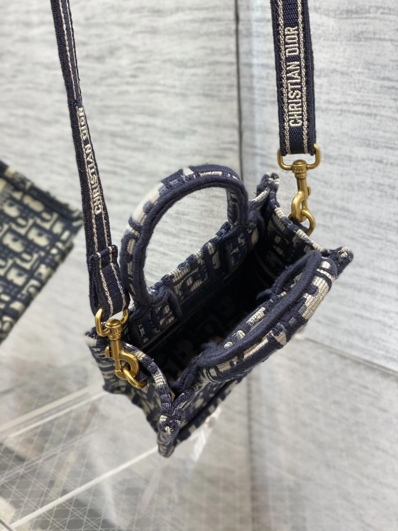 Christian Dior Shopping Bags Elegant 66609
