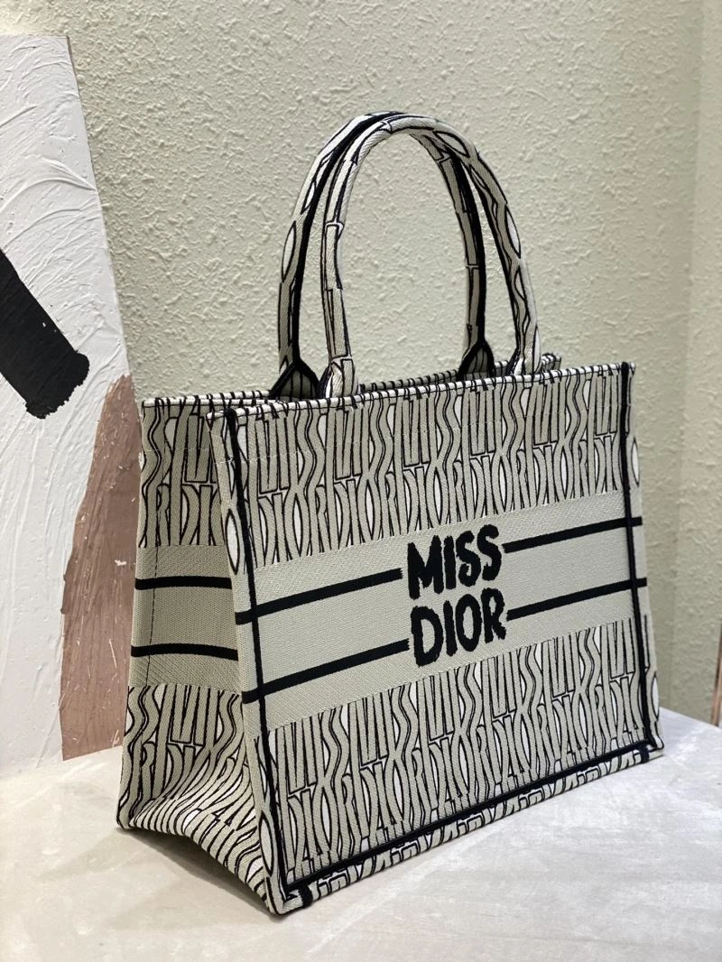 Unique Christian Dior Shopping Bags 66632