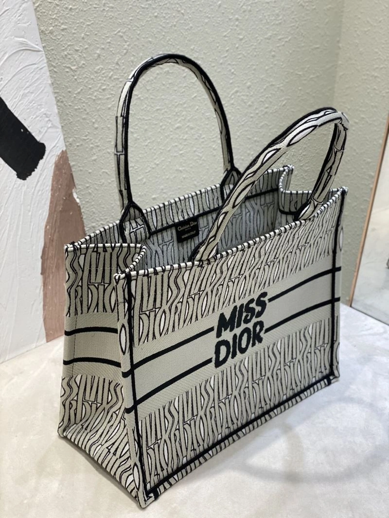 Unique Christian Dior Shopping Bags 66632